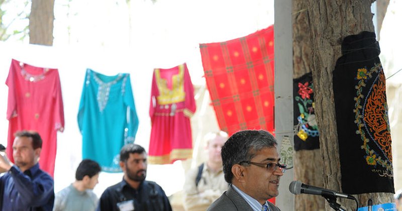 Karzai recusa enviar filha para estudar no exterior por causa do Taliban