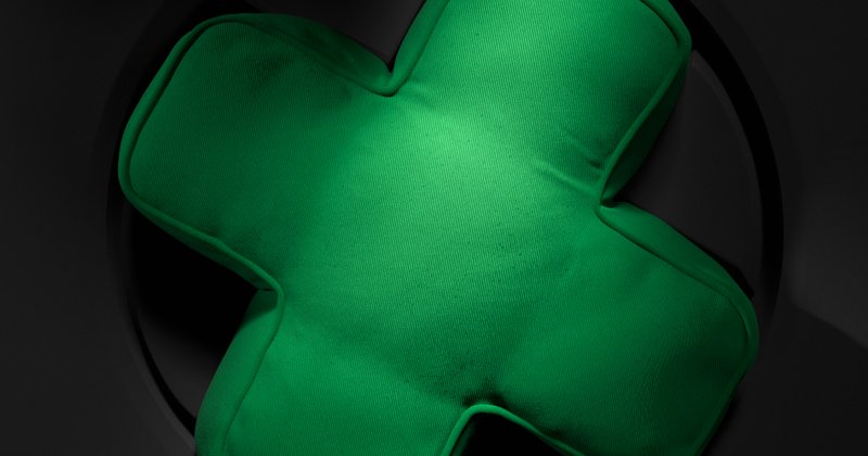 Xbox e IKEA lançam móveis de gaming com almofadas D-pad e stools de thumbstick