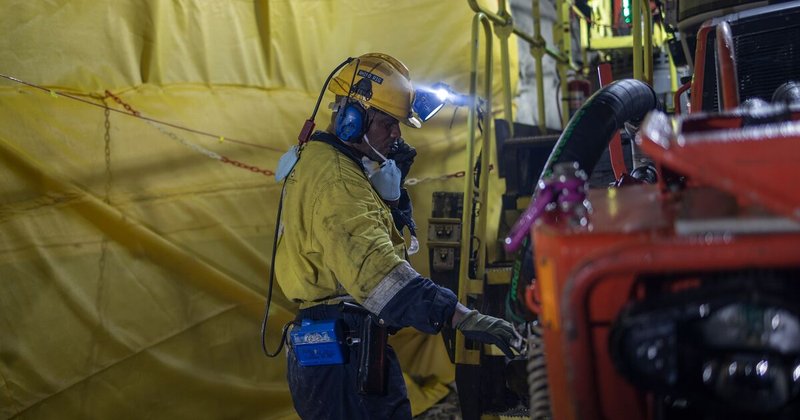 Mineração sul-africana caminha para melhor mês em duas décadas