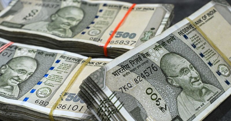 Depósitos da diáspora indiana superam US$ 100 bilhões, diz jornal