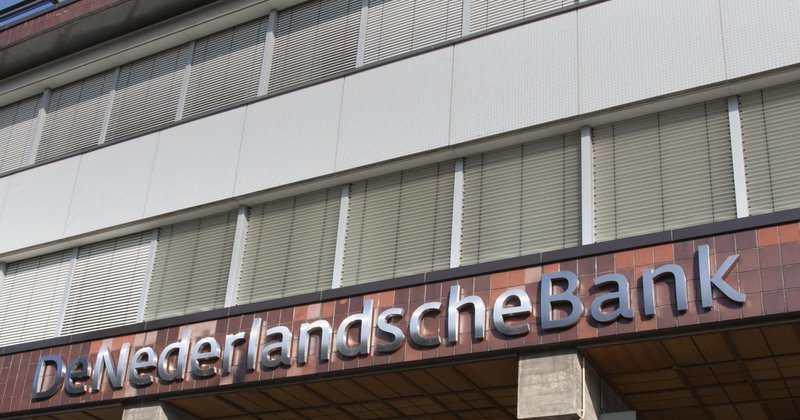 Banco central holandês transfere ouro dos EUA e Canadá para Londres