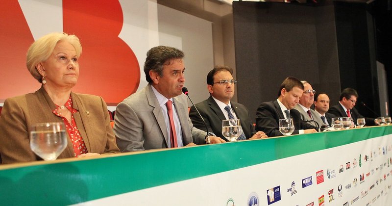 Revisão de IA no recrutamento analisa 40 trabalhos e aponta lacunas em avaliação e governança