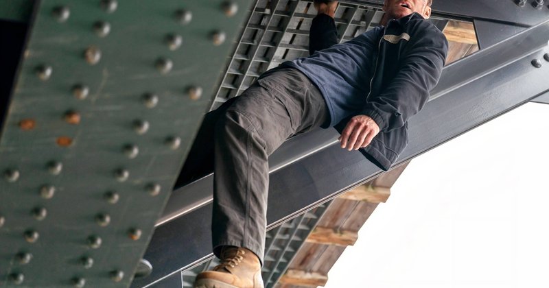 Reacher 4ª temporada coloca Alan Ritchson em modo Missão: Impossível