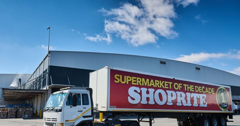 Shoprite eleva projeção de lucros com alta do e-commerce