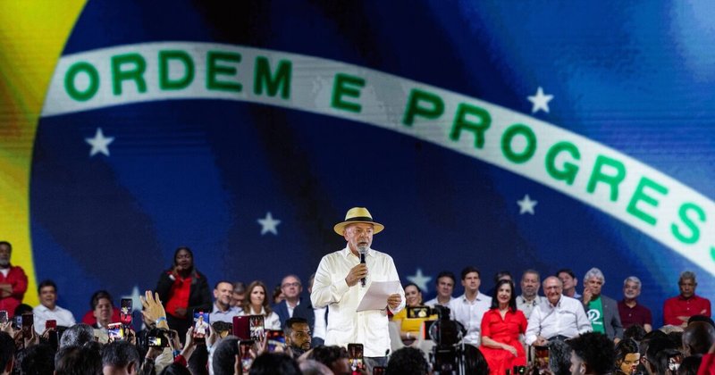 Investidores reduzem carry trade com o Brasil às vésperas da eleição